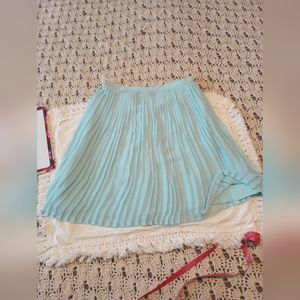 Accordion skirt